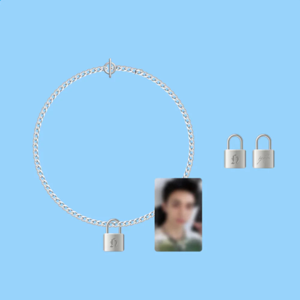 Stray Kids <dominATE : celebrATE> POP-UP STORE OFFICIAL MD NECKLACE by Hyunjin