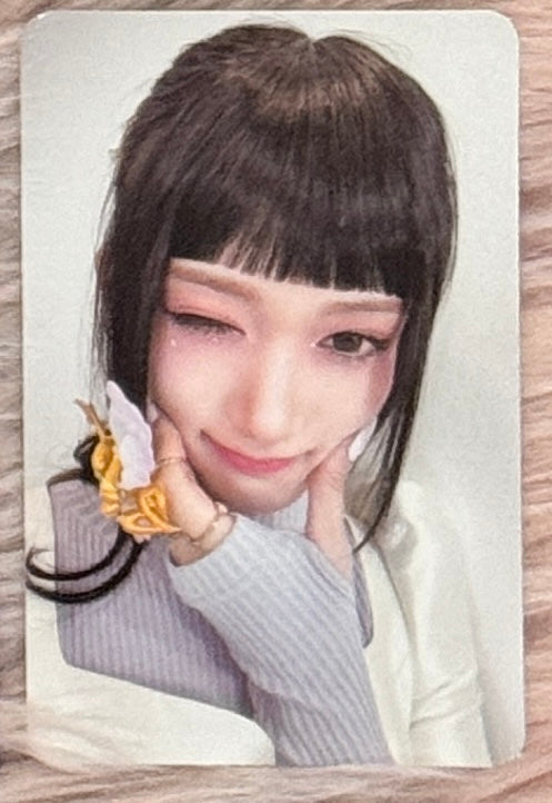 IVE SWITCH POP-UP STORE LINE FRIENDS PHOTOCARD