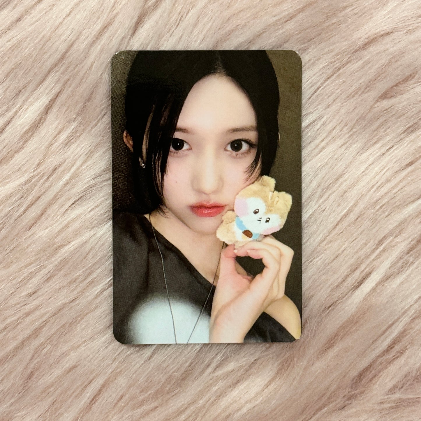 IVE SWITCH POP-UP STORE LINE FRIENDS PHOTOCARD