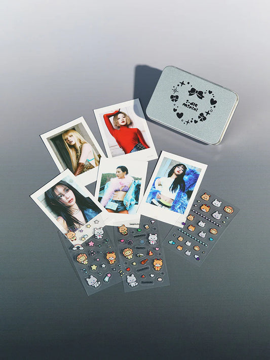 [PRE-ORDER] i-dle We are POP-UP OFFICIAL MD minini TIN CASE POLAROID SET