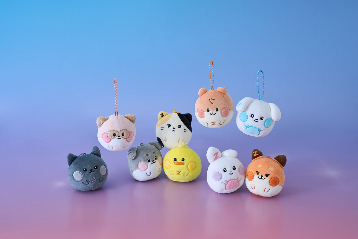 [PRE-ORDER EVENT] ZEROBASEONE LINE FRIENDS MD zeroni FLUFFY FACE KEYRING