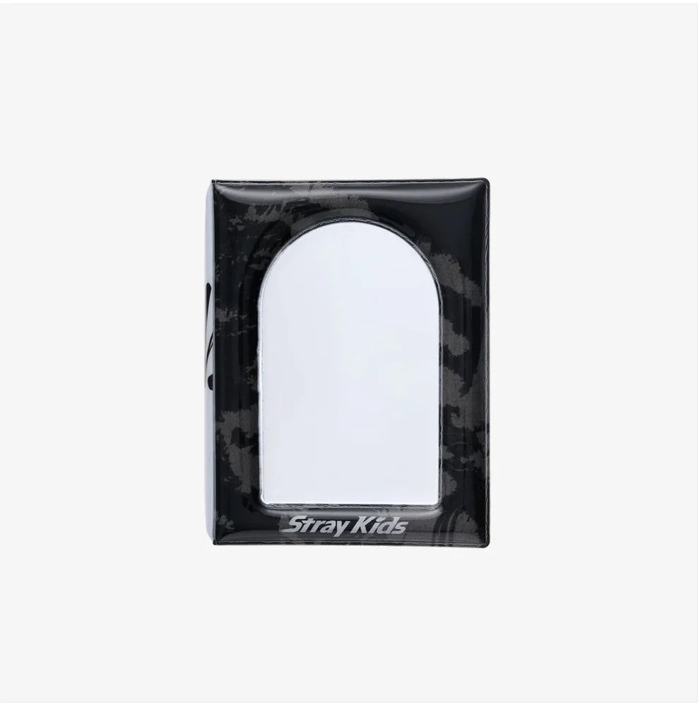 [PRE-ORDER BENEFIT] Stray Kids World Tour RUN IT JAPAN OFFICIAL MD PHOTO CARD CASE