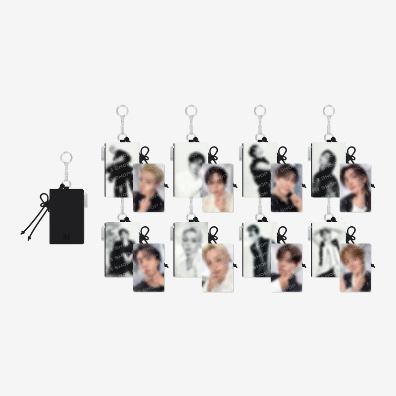 [PRE-ORDER EVENT] Stray Kids World Tour RUN IT SEOUL MD CARD HOLDER KEYRING