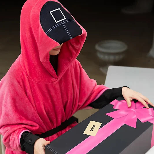 [PRE-ORDER] SQUID GAME X KAKAO Official MD Pink Soldier Hoodie Cape Blanket