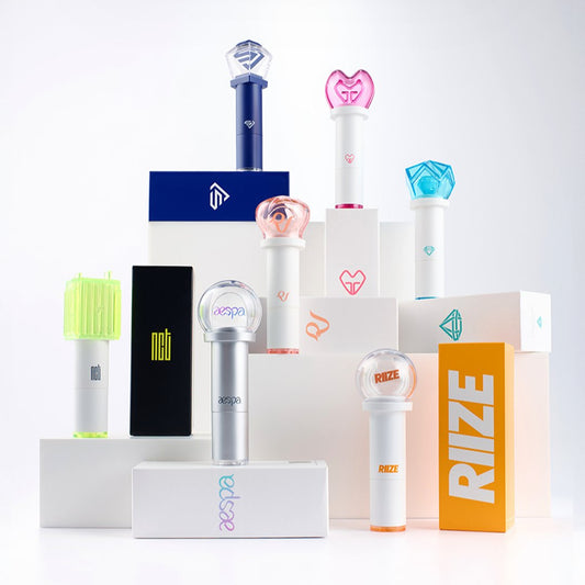 [PRE-ORDER] SM TOWN Official MD Light Stick FanSignal Lip Balm Ver.2