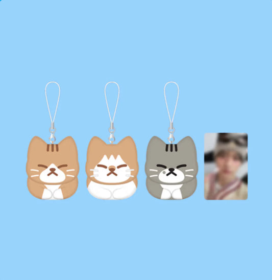[PRE-ORDER est. January] Stray Kids <dominATE : celebrATE> POP-UP STORE OFFICIAL MD SOON-DOONG-DORI KEYRING SET by Lee Know