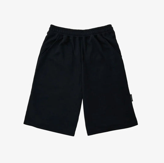 [PRE-ORDER EVENT] Stray Kids World Tour RUN IT JAPAN OFFICIAL MD SHORT